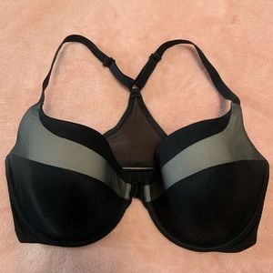 36 DDD never worn VS push up bra